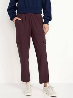 Old Navy Women's Sleek Tech Cargo Ankle Pants - M Tall
